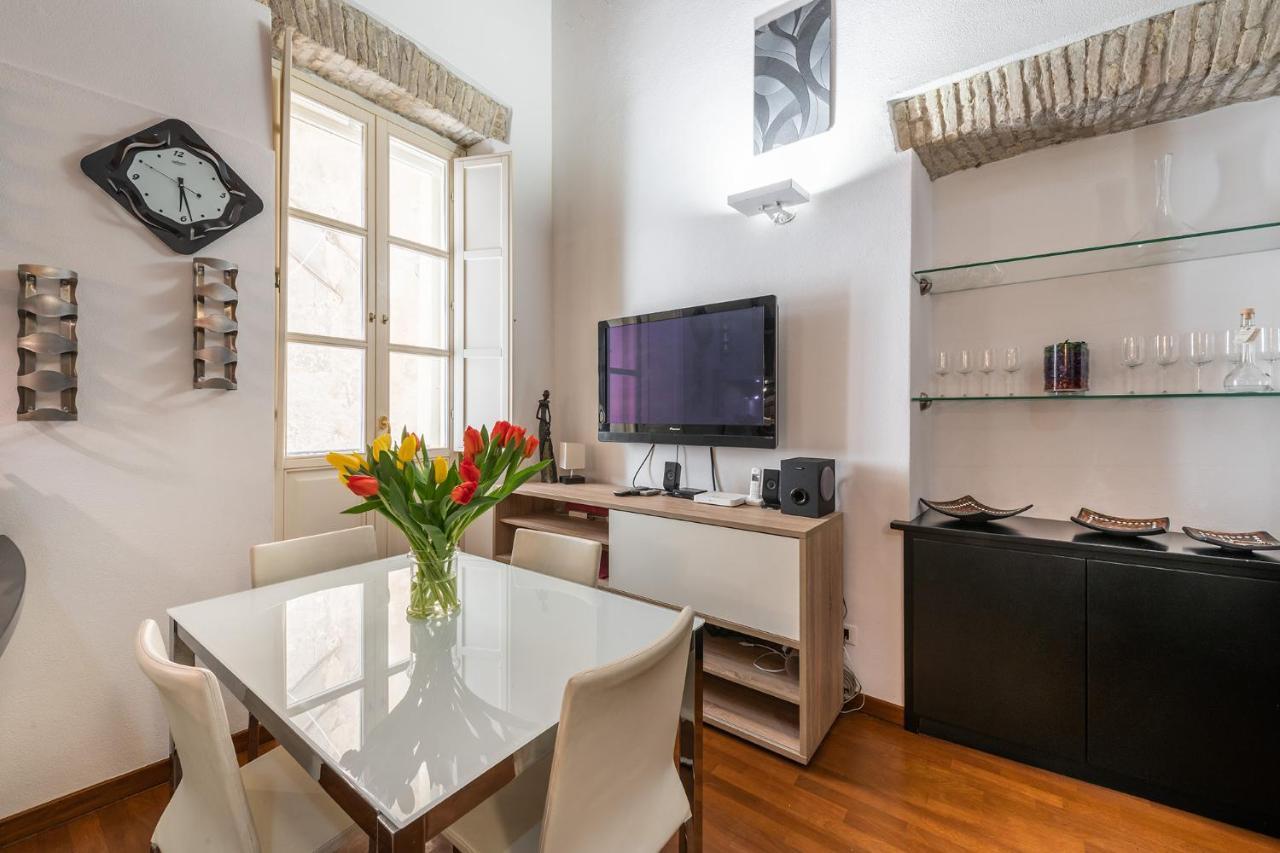 Suite Martini Al Castello Cagliari Eksteriør bilde