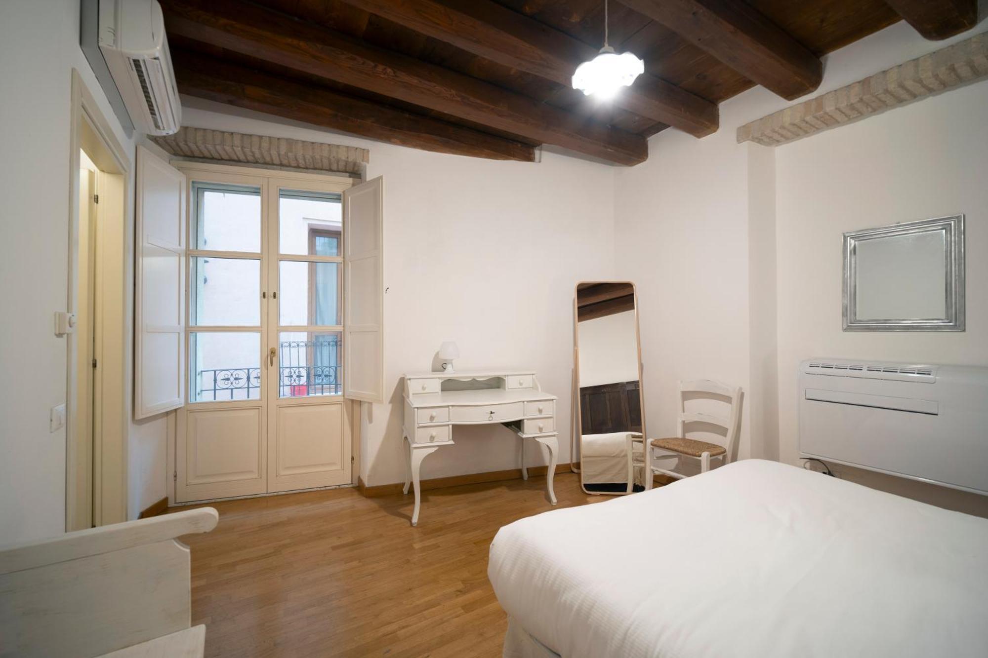 Suite Martini Al Castello Cagliari Eksteriør bilde
